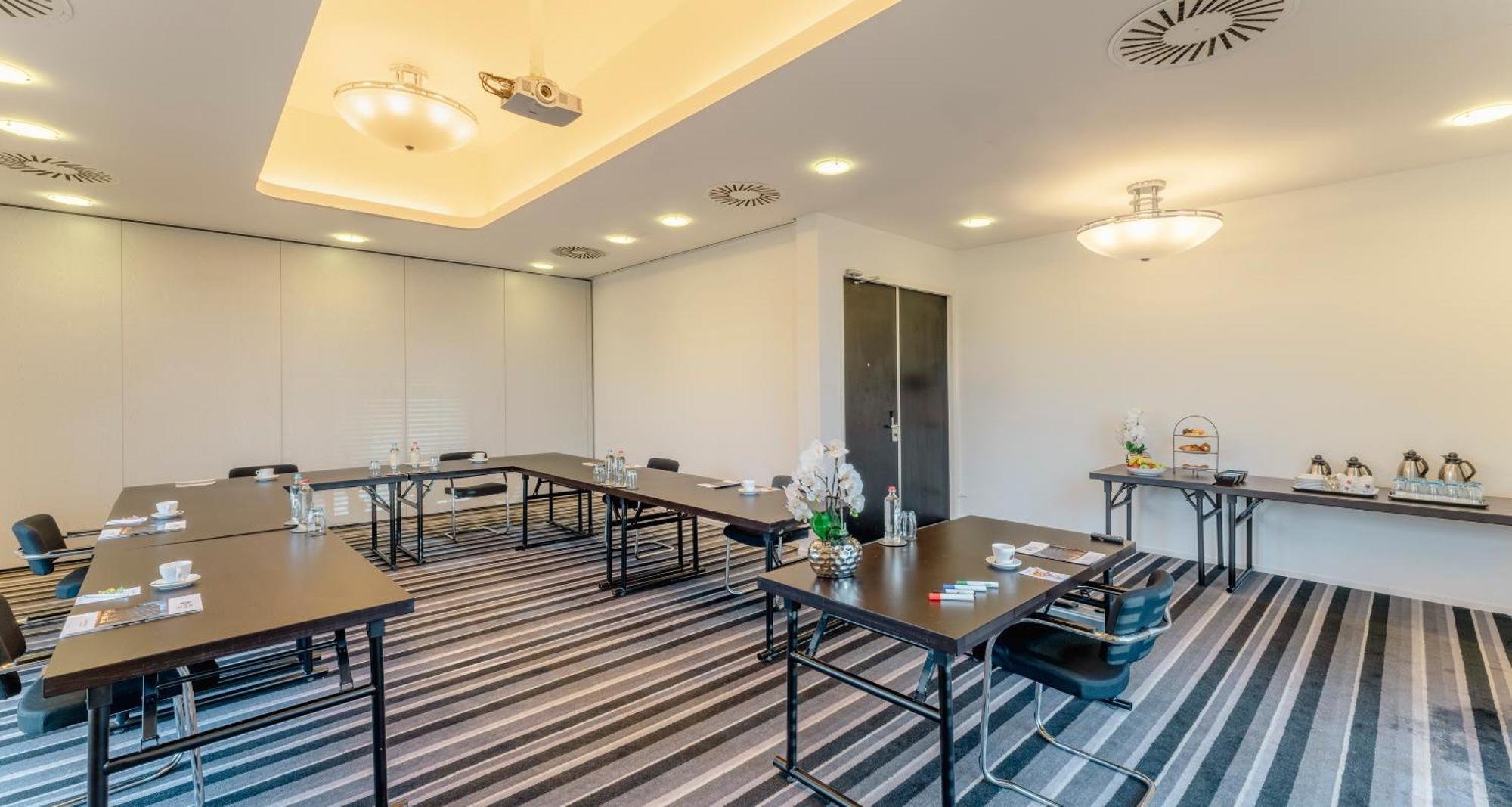 Plaza Premium Grand Winston Ξενοδοχείο Rijswijk Εξωτερικό φωτογραφία