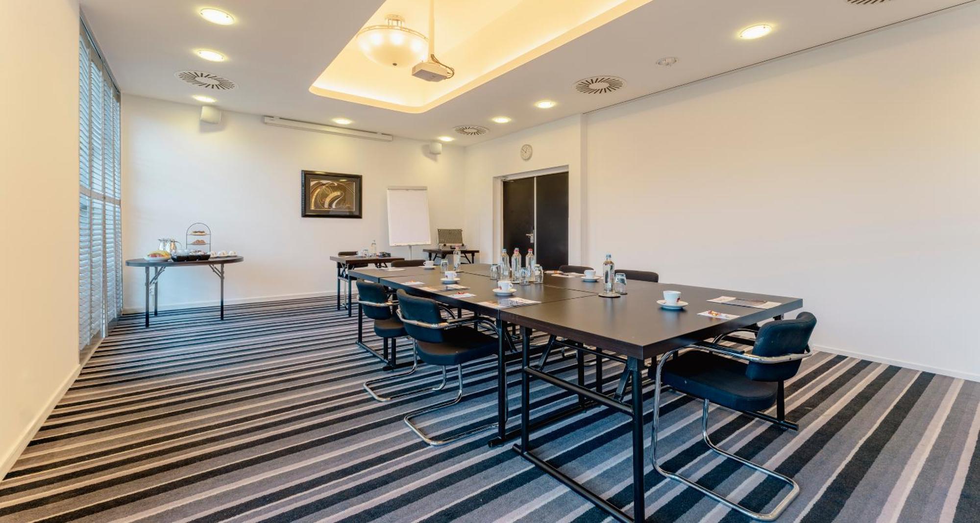 Plaza Premium Grand Winston Ξενοδοχείο Rijswijk Εξωτερικό φωτογραφία