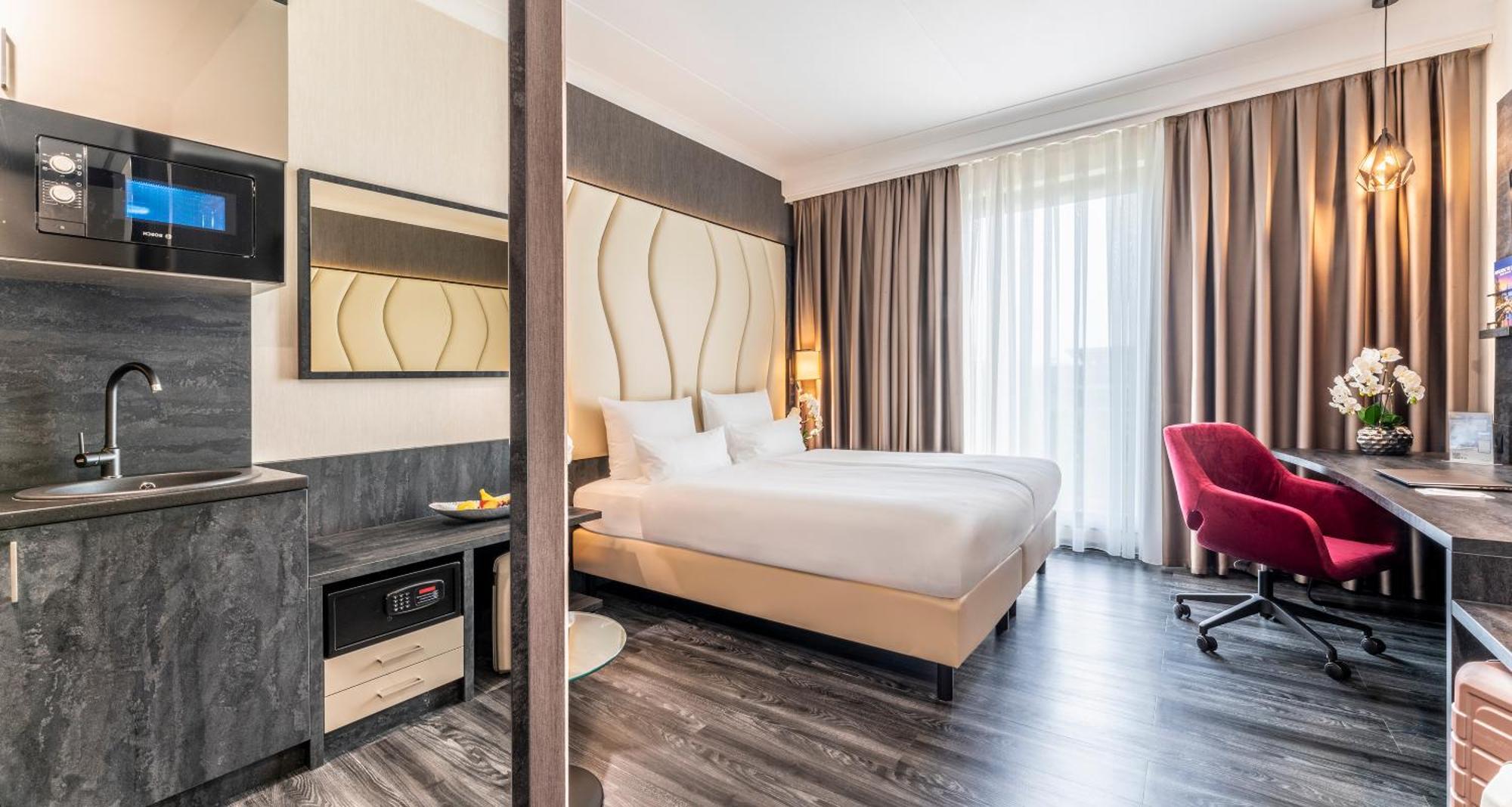 Plaza Premium Grand Winston Ξενοδοχείο Rijswijk Εξωτερικό φωτογραφία