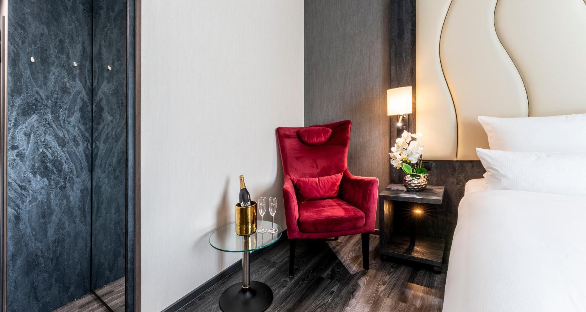 Plaza Premium Grand Winston Ξενοδοχείο Rijswijk Εξωτερικό φωτογραφία